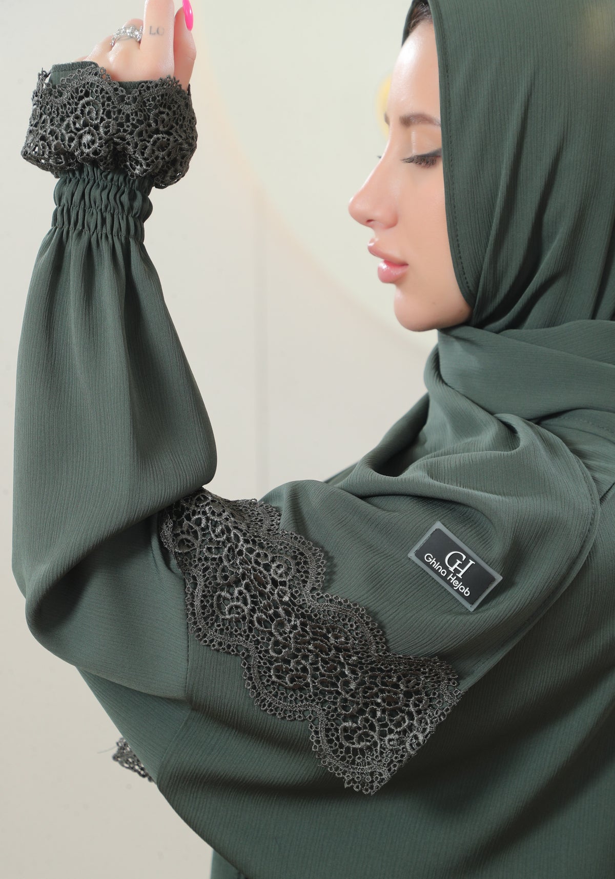 Crepe Prayer Abaya