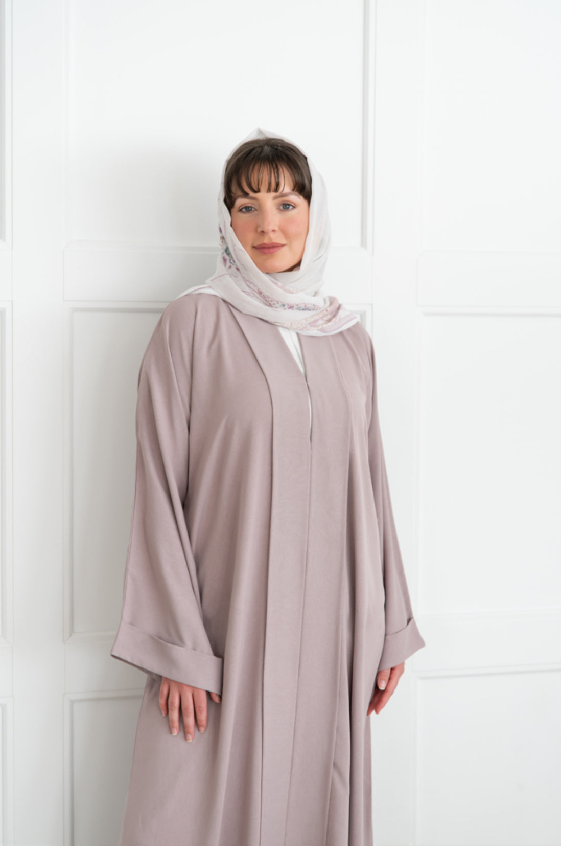 Soft Bloom Abaya