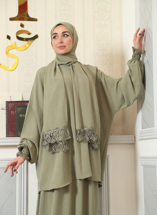 Two-Piece Classic Prayer Set