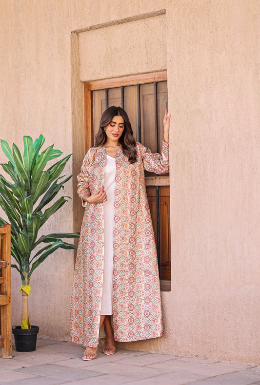 Naqsh Bisht - بشت نَقش