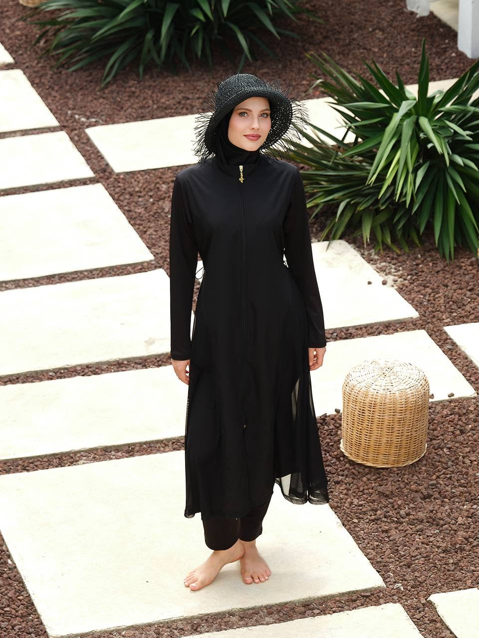 Luna Noir Burkini