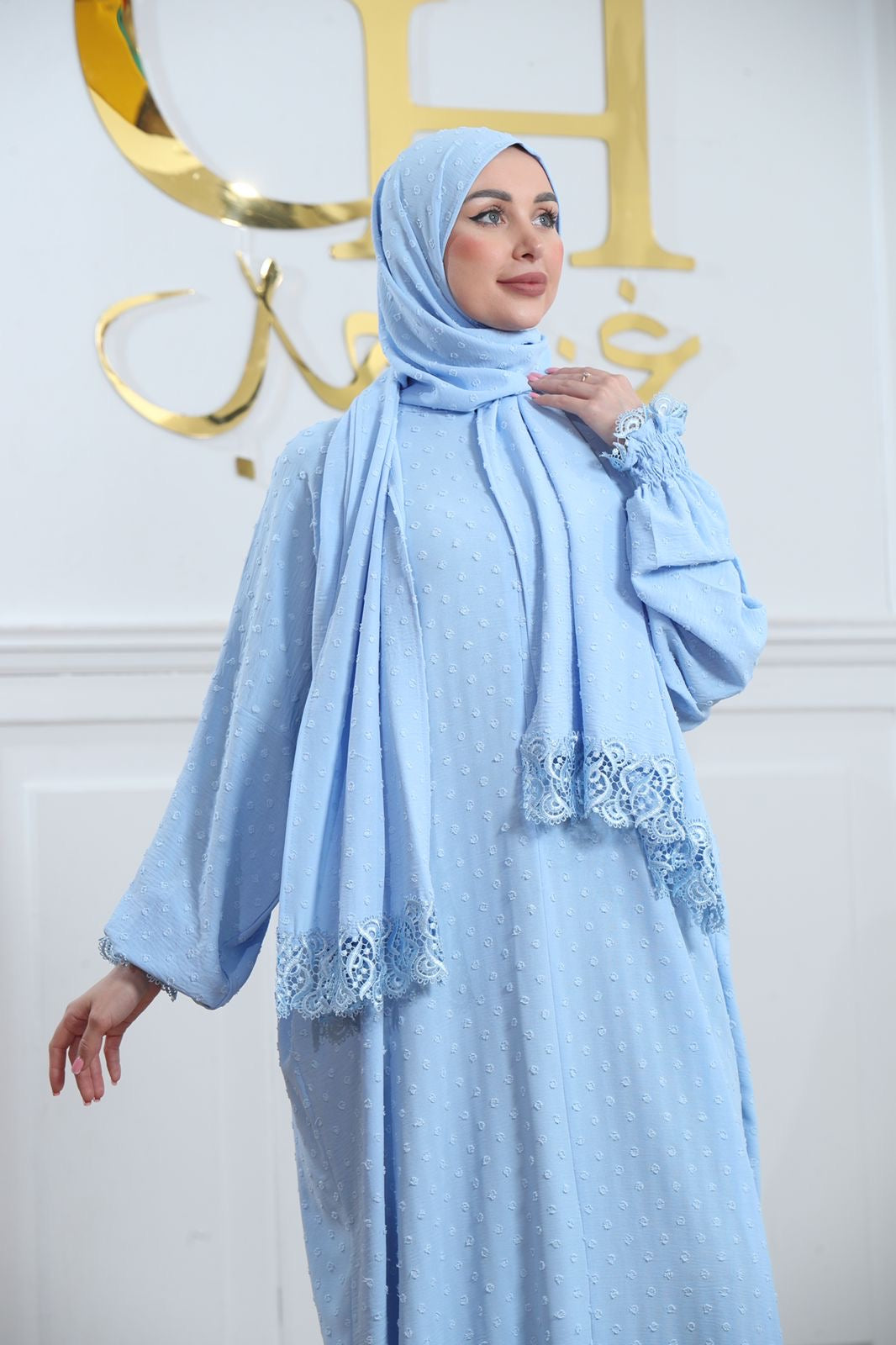 Dolka Dot Classic Prayer Abaya