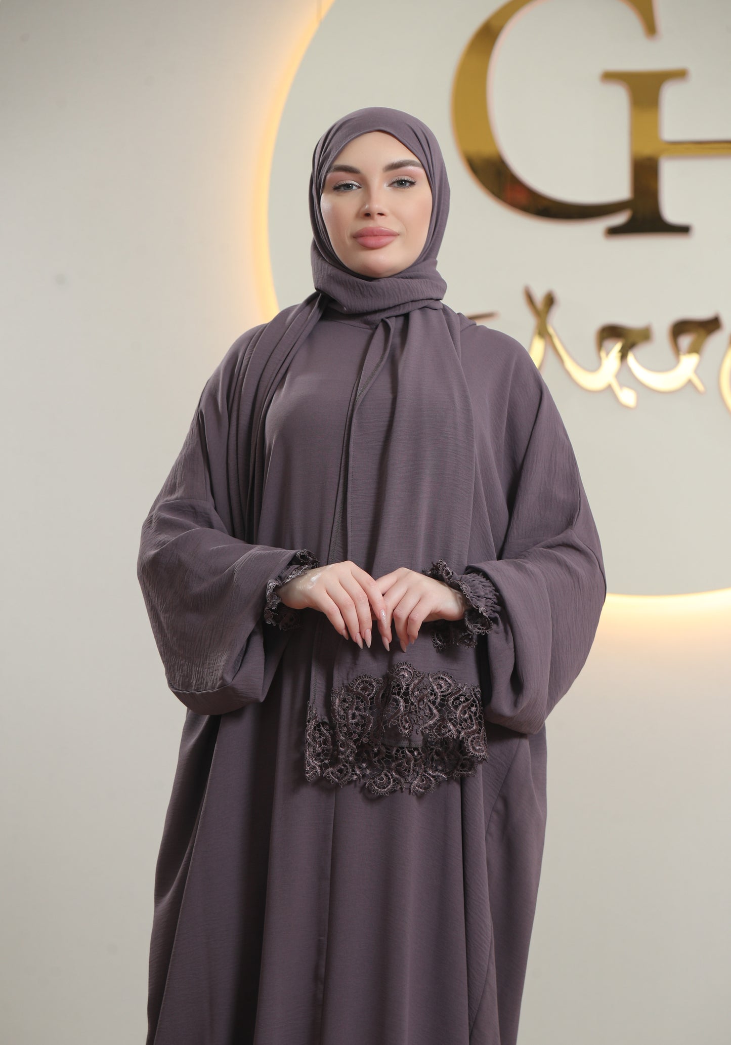 Classic Prayer Abaya