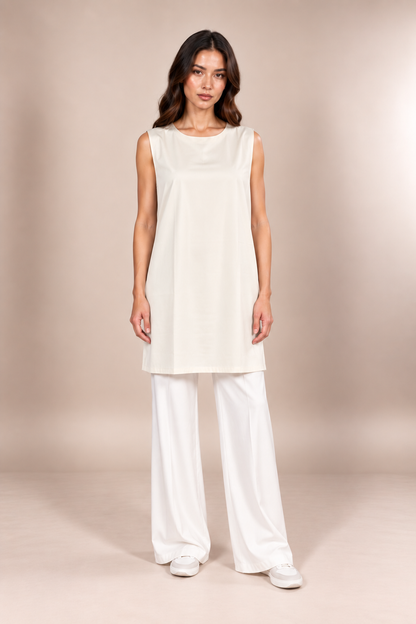 Sleeveless Layering Shirt