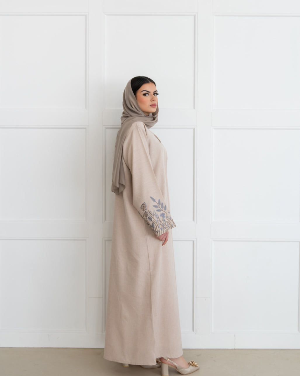 Blossom Breeze Abaya