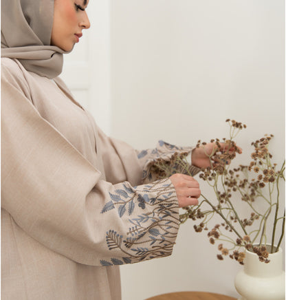 Blossom Breeze Abaya